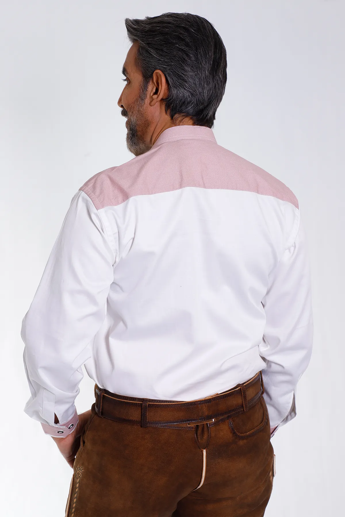 White Wine Bavarian Shirt for Men With Pink Details - Image 4