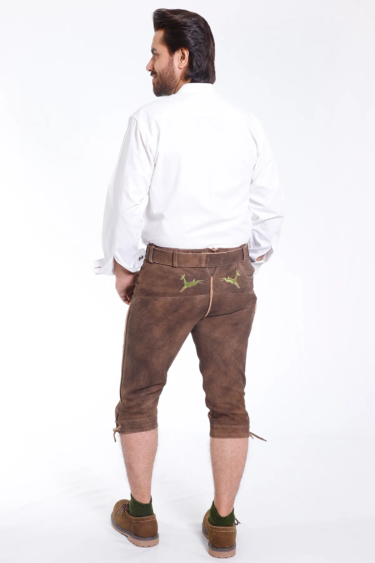 Alpine Elegance White Lederhosen Shirt with Red Accents - Image 5